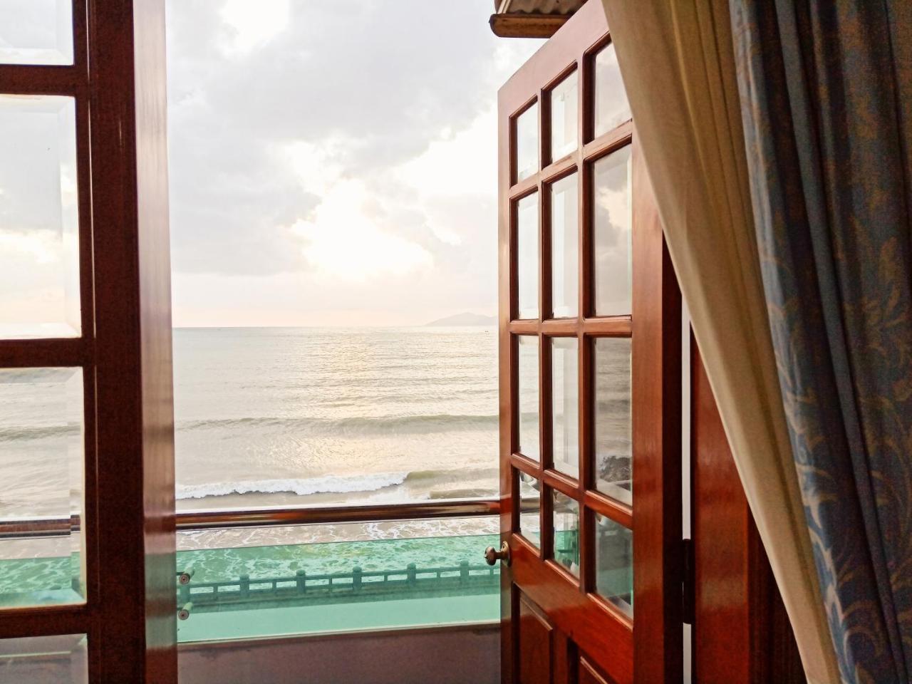 Hotel Khach San Nhu Yen à Nha Trang Extérieur photo